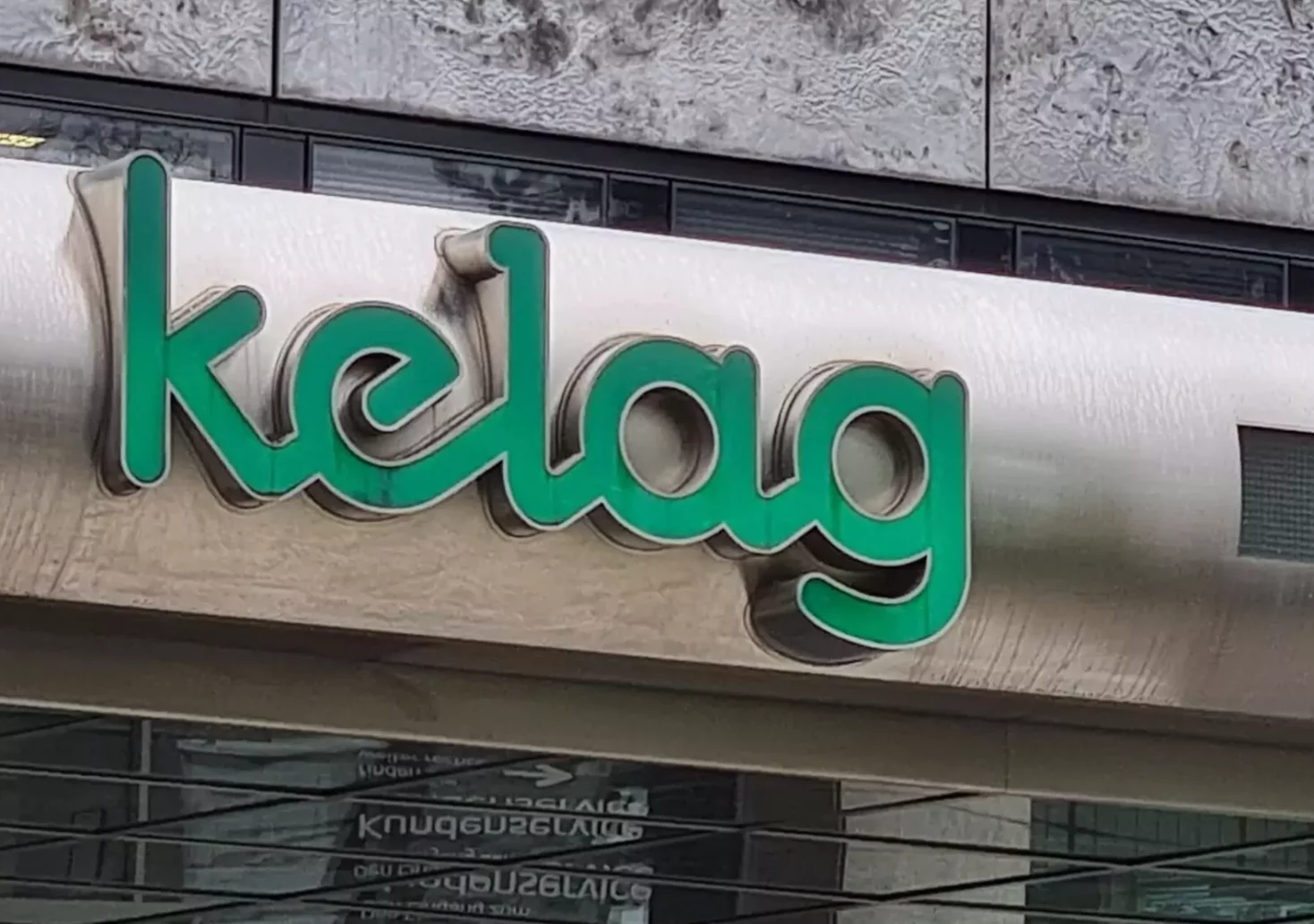 Ein Bild auf 5min.at zeigt das Kelag-Logo auf der Zentrale in Klagenfurt.