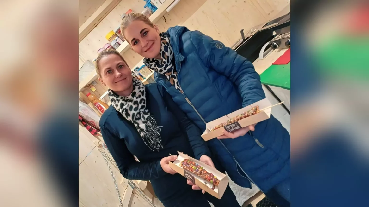 Zur Weihnachtszeit: Waffel Lollies versüßen Klagenfurter Innenstadt