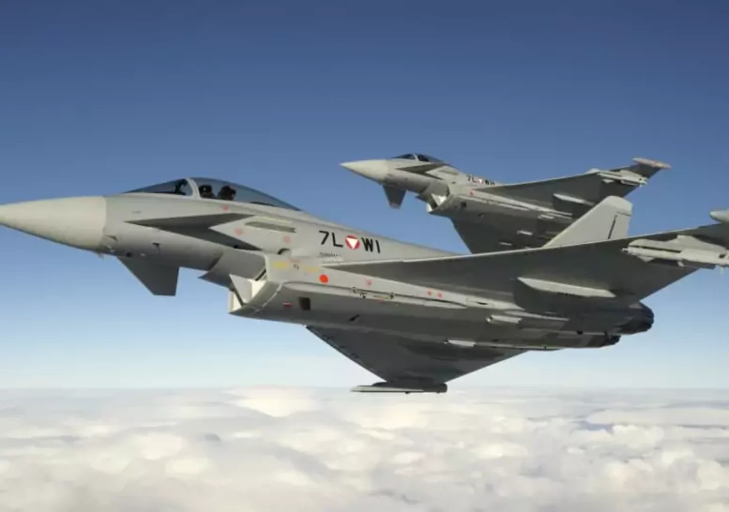 Bild auf 5min.at zeigt zwei Eurofighter-Flieger am Himmel.