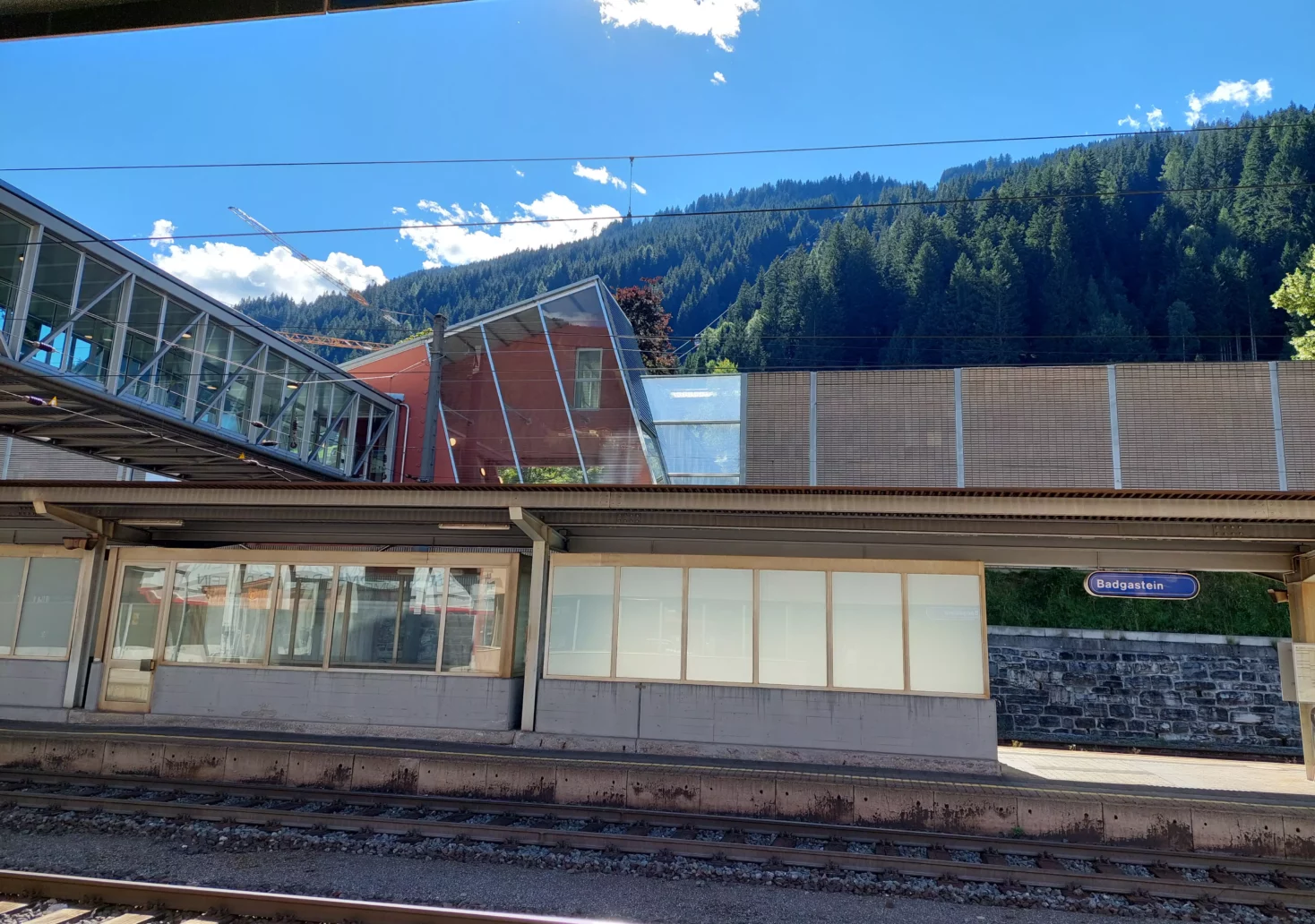 Bild auf 5.min.at zeigt den Bahnhof Gastein in Salzburg.