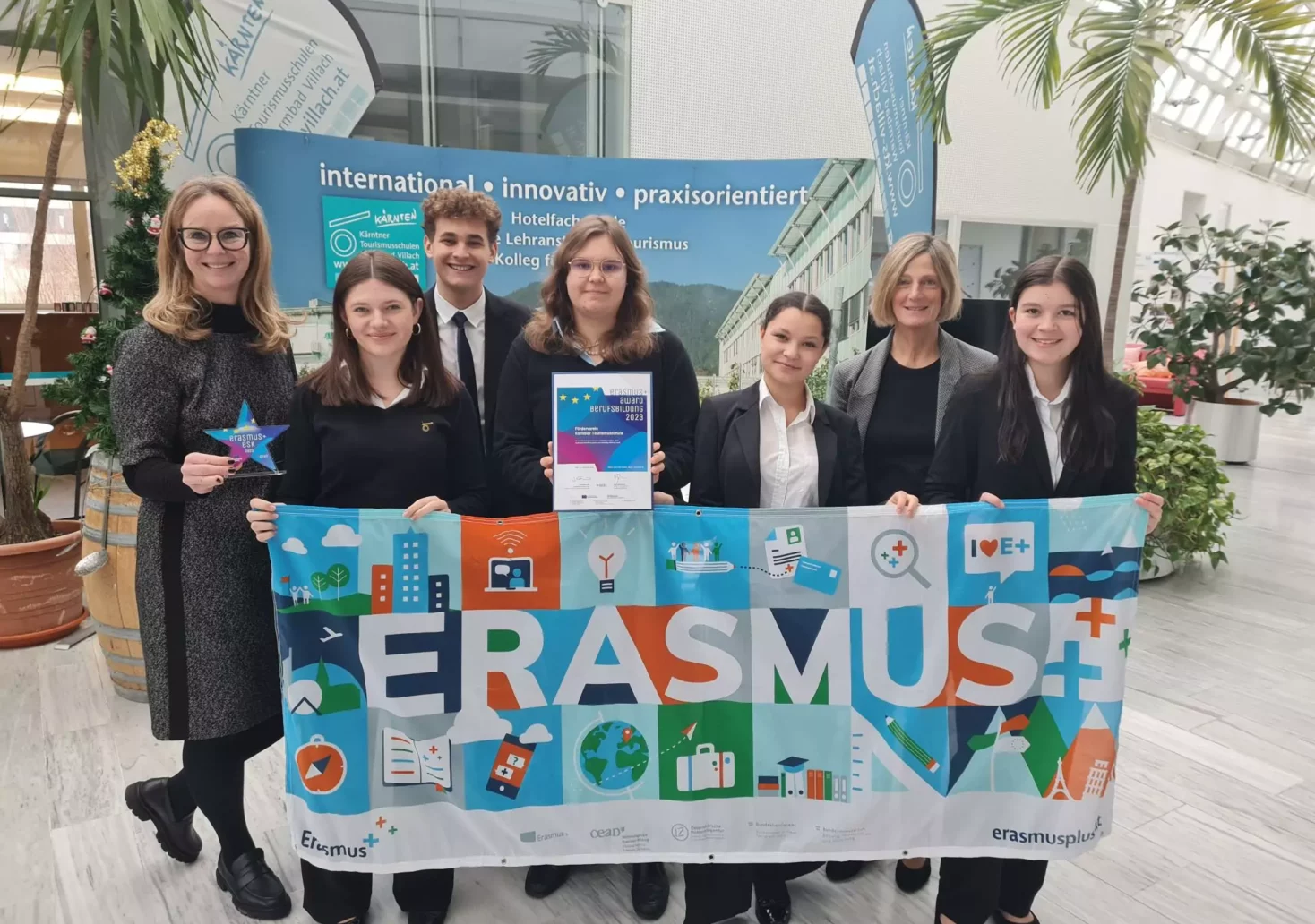 Kärntner Tourismusschule freut sich über Erasmus+ Award