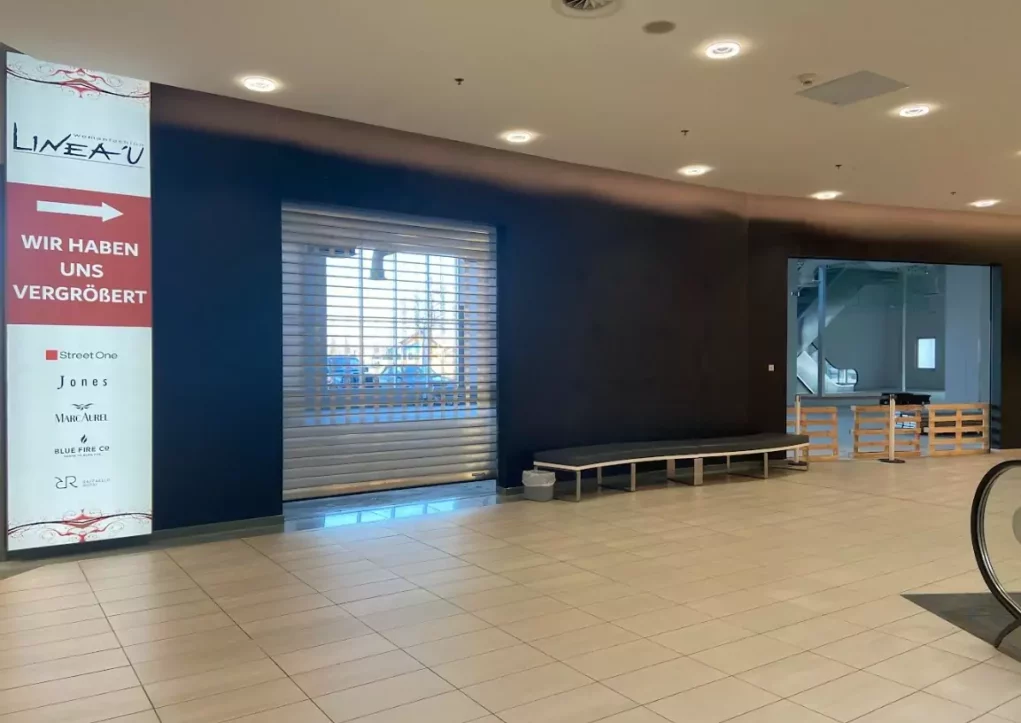 Ein Bild auf 5min.at zeigt ein leeres Geschäftslokal im Südpark Klagenfurt.