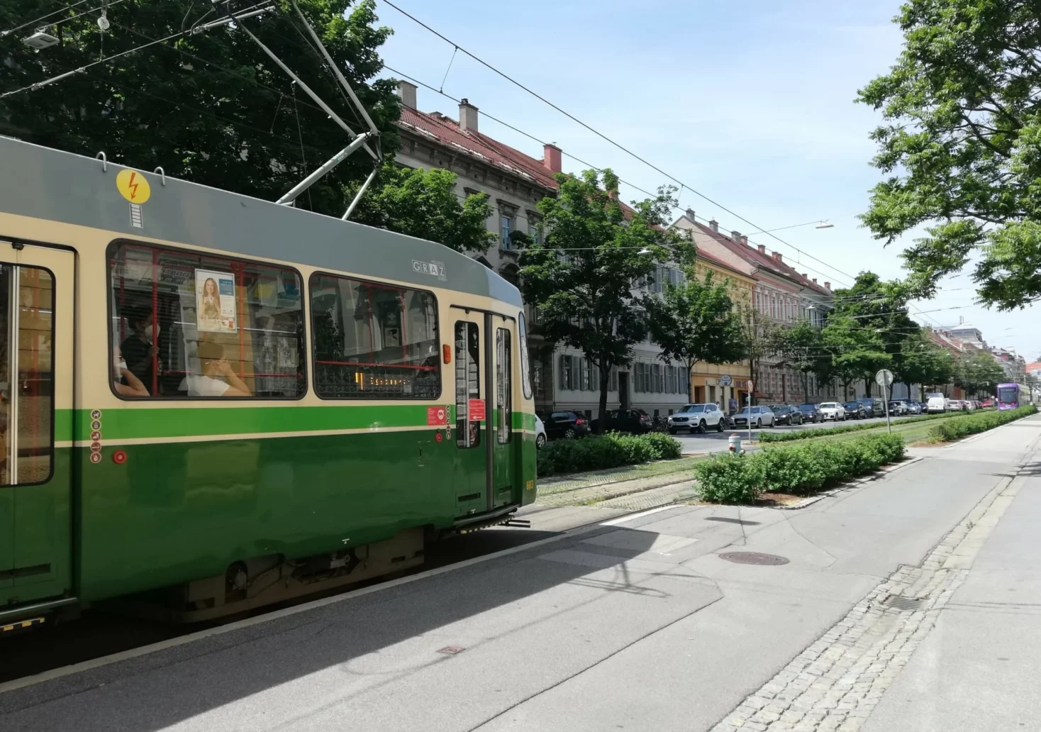 Das Bild auf 5min.at zeigt eine Straßenbahn in Graz