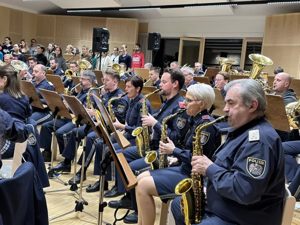 Blaulicht trifft Bühnenlicht: Polizeimusik erobert den Konzertsaal