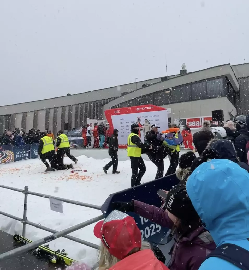 Skiweltcup-Rennen abgesagt – dann kommen plötzlich „Klima-Kleber“