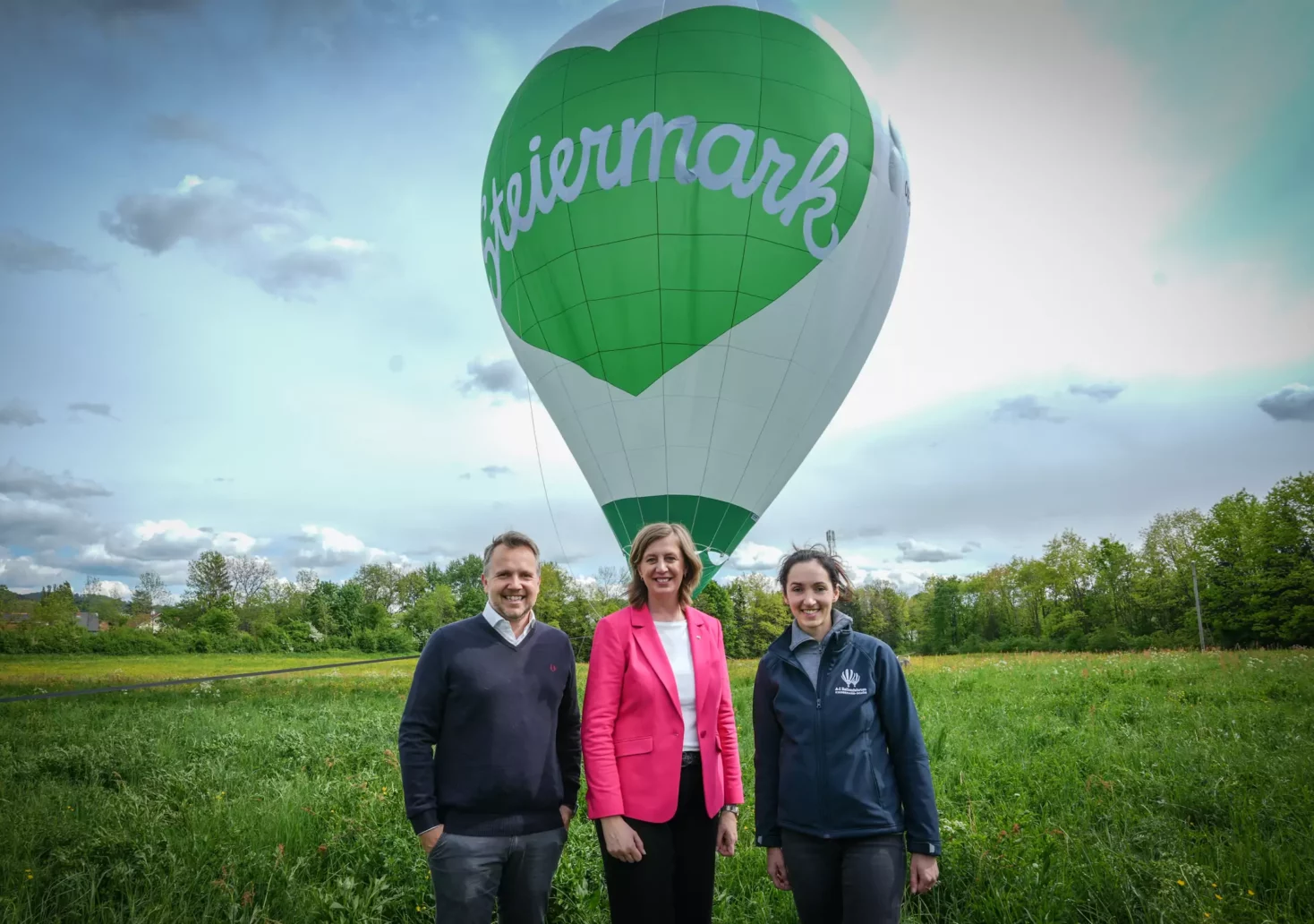 Neuer Herz-Ballon der Steiermark rast durch die Lüfte