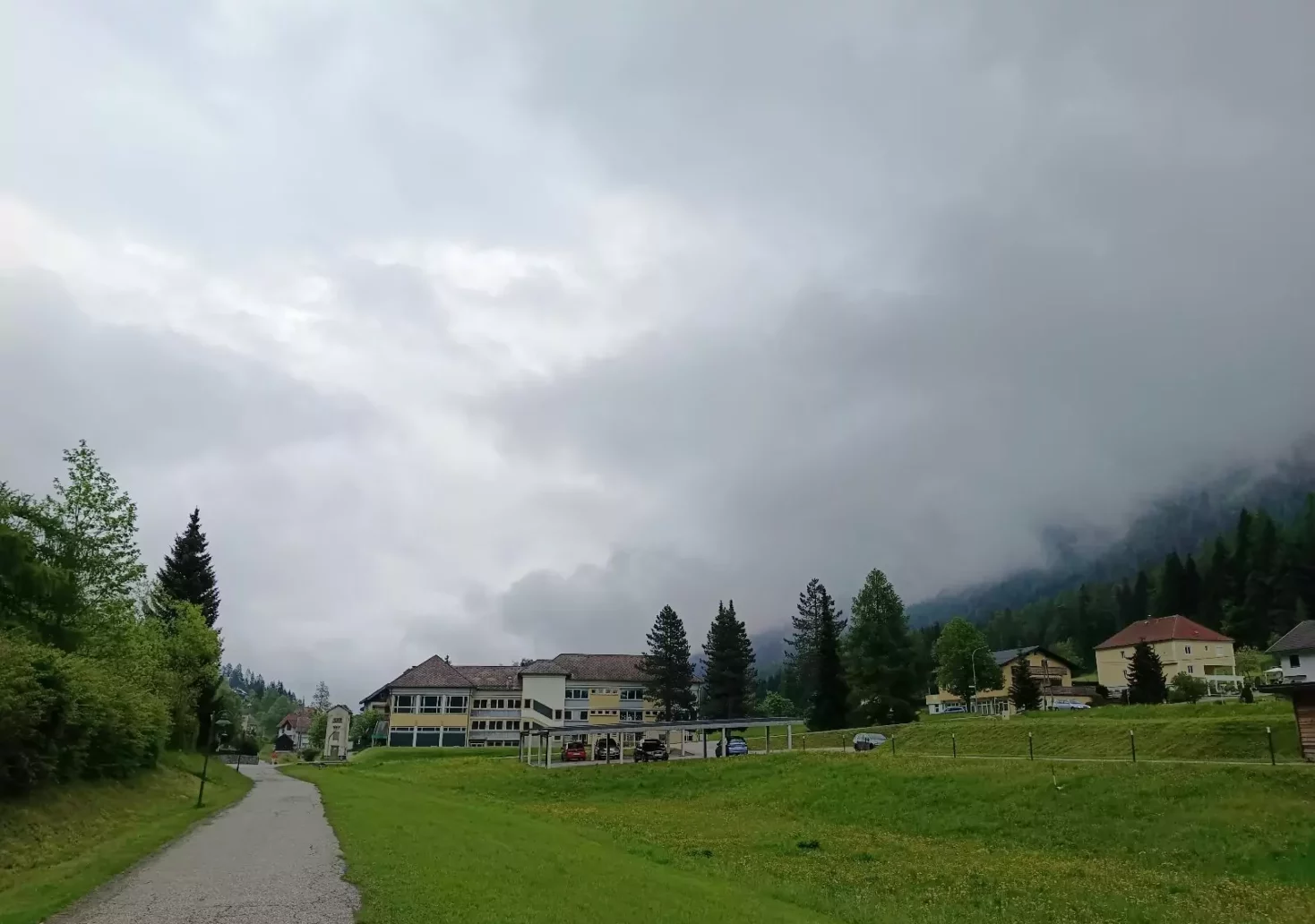 Ein Bild auf 5min.at zeigt Wolken in Bleiberg