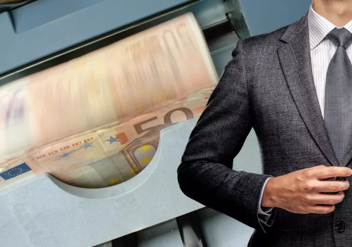 Bild auf 5min.at zeigt einen Geldautomat und einen Mann in Anzug.