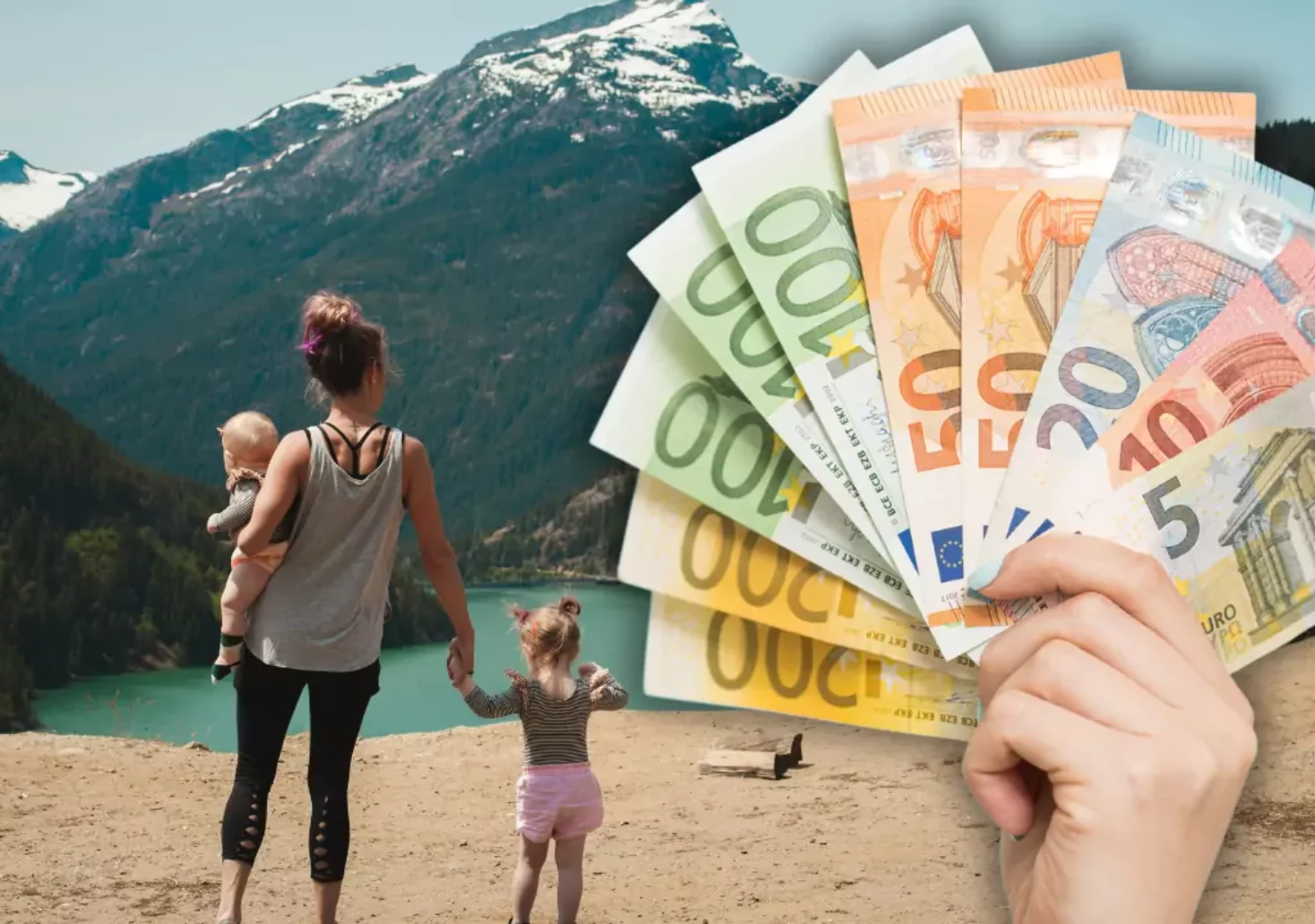 Bild auf 5min.at zeigt eine Hand mit Geldscheinen im Vordergrund und im Hintergrund eine Mutter mit ihren Kindern.