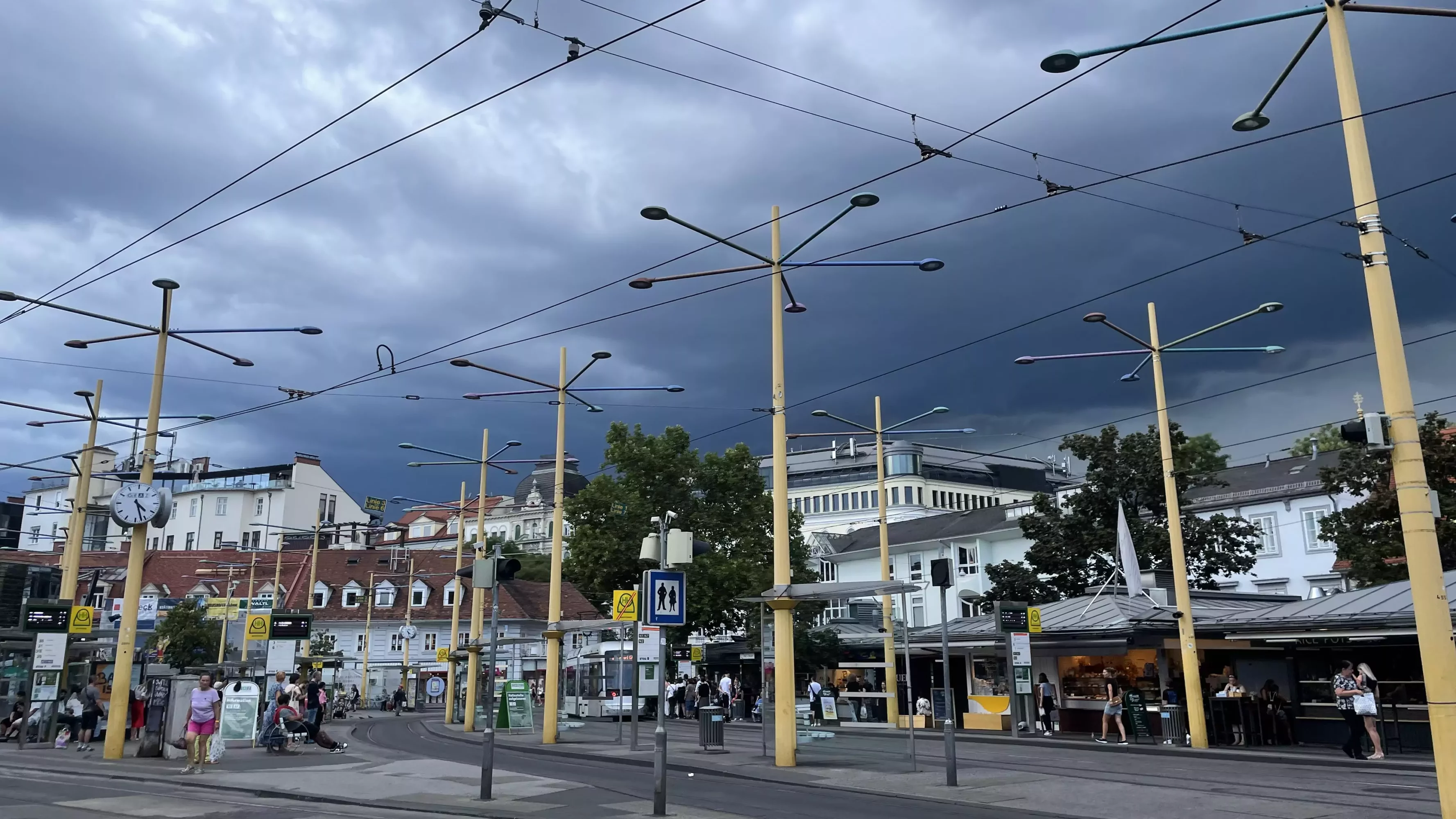 Bild auf 5min.at zeigt den Jakominiplatz in Graz.