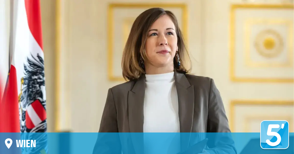 Photo: 5min.at Das neue Kopftuchverbot sorgt in Österreich weiter für Diskussionen. Nun reagiert Integrationsministerin Claudia Bauer auf